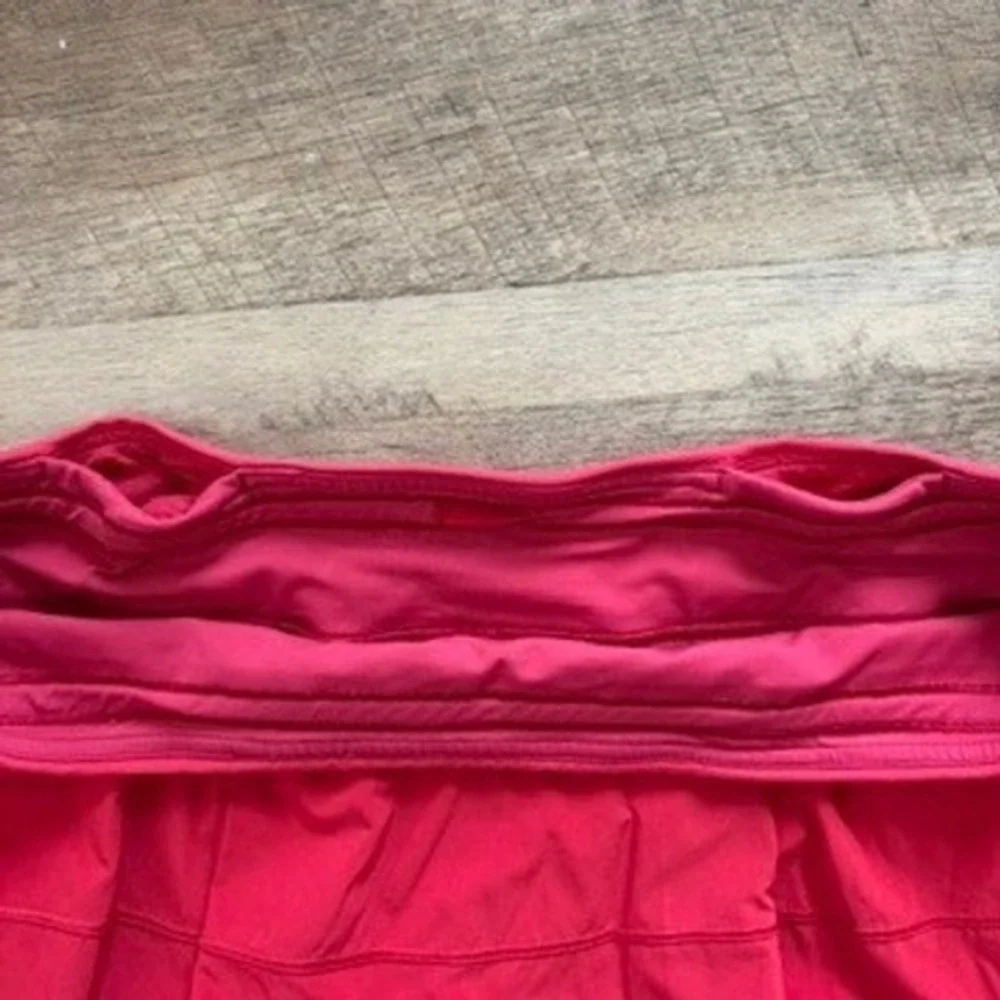 lululemon athletica please note